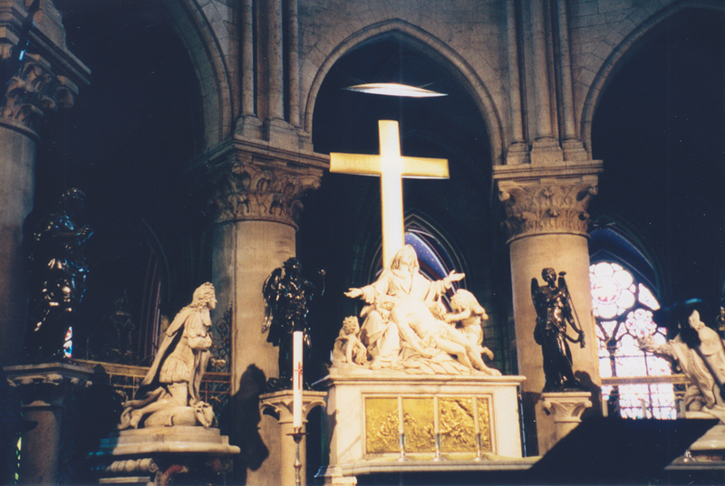 Illustration for article titled Notre Dame de Paris, 2000